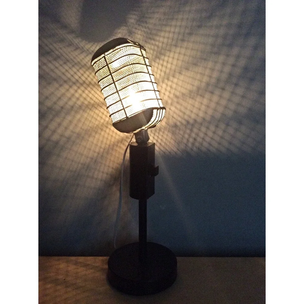 Vintage microphone lamp